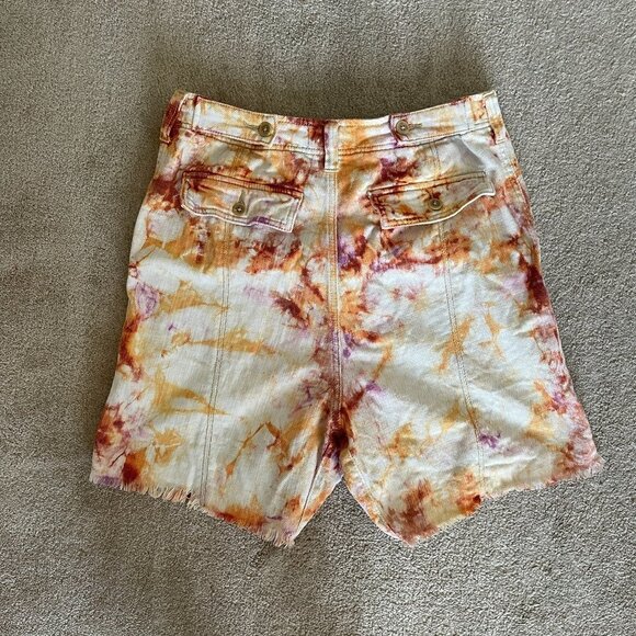 Free People | She's A Legend Tie Dye Harem Shorts - Size 10 - Picture 4 of 10